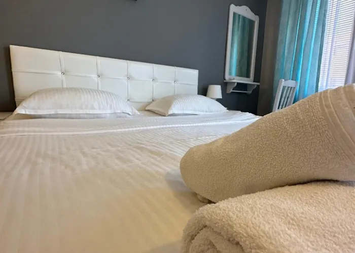 Penzion La Kameya 2*