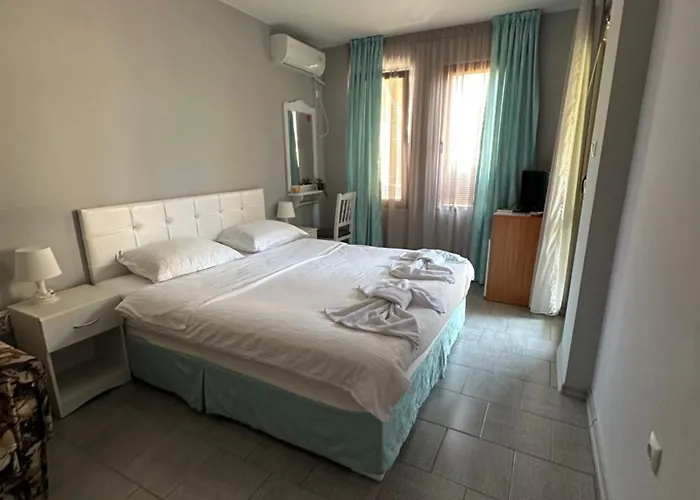 Penzion La Kameya 2*