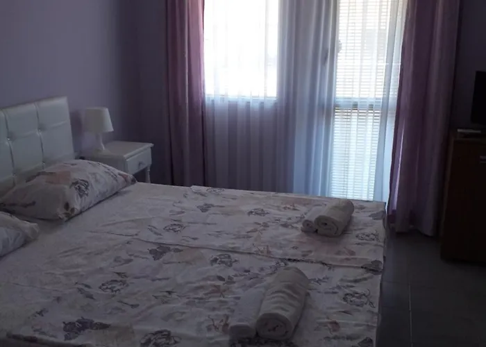 Penzion La Kameya Kiten (Burgas)