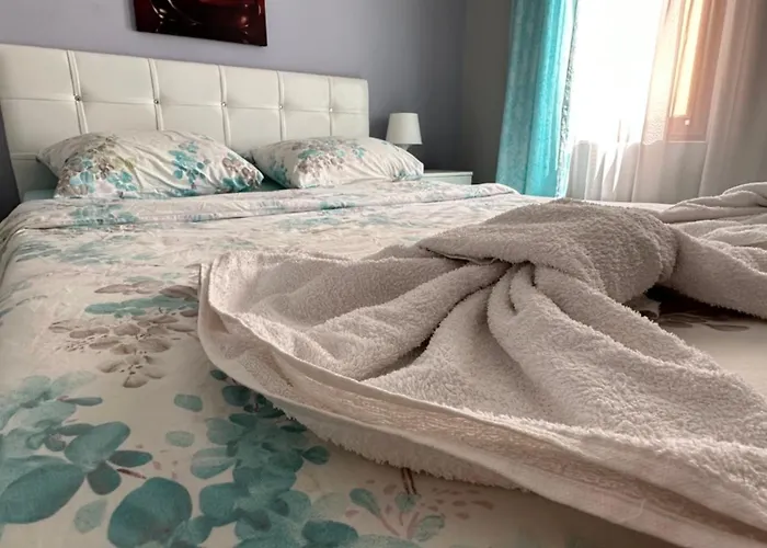 Πανσιόν La Kameya Kiten (Burgas)