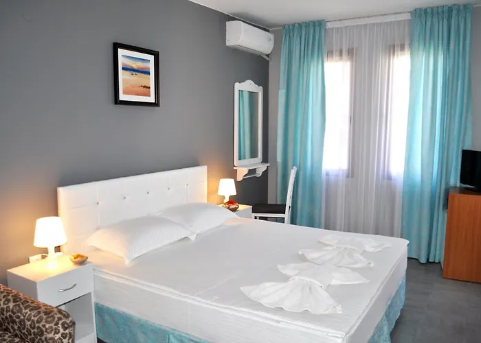 Πανσιόν La Kameya 2*