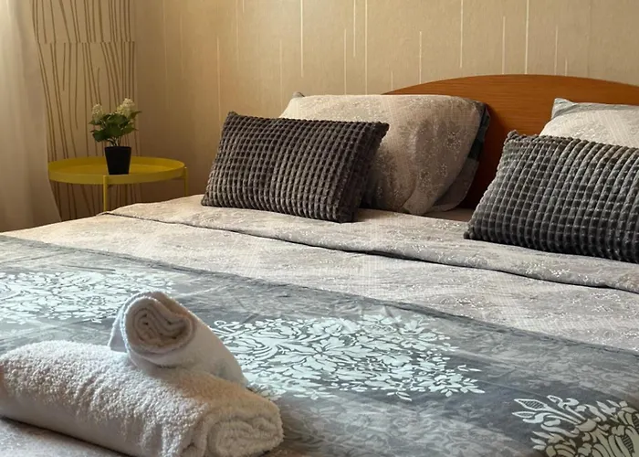 Πανσιόν La Kameya Kiten (Burgas)